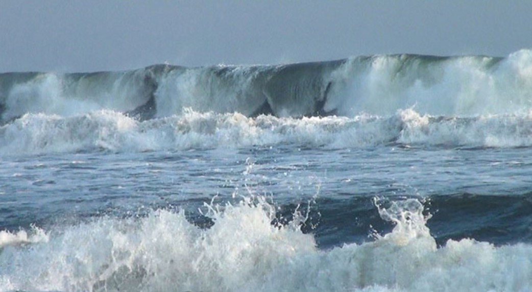 MIOCIMAR advierte sobre oleaje de hasta 4 metros que podría afectar costas del Pacífico