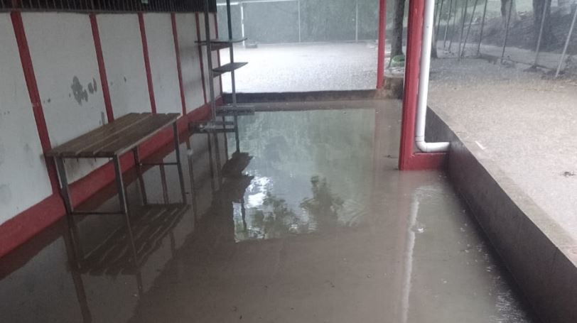MEP reportó 7 centros educativos afectados por lluvias en Desamparados, Sámara, Limón, Hatillo y Aserrí