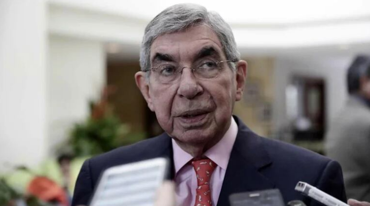 Expresidente Óscar Arias se disculpa por no autorizar congreso de lesbianas en 1990: ‘Cometí un error’
